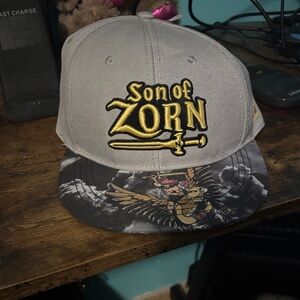 Source Unknown Gray and Black Son of Zorn Hat